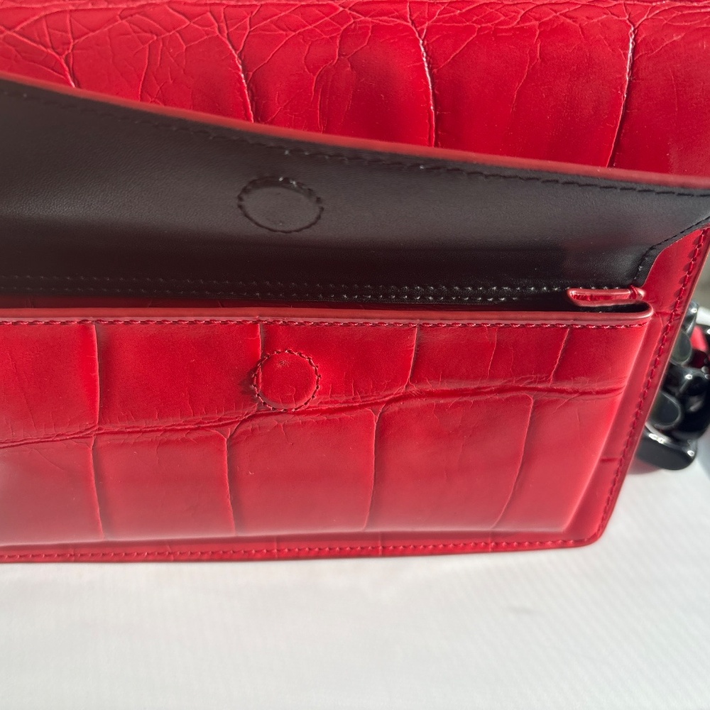 The Marc Jacobs Leather Red Bag With Black Chain strap - Picture 7 of 8